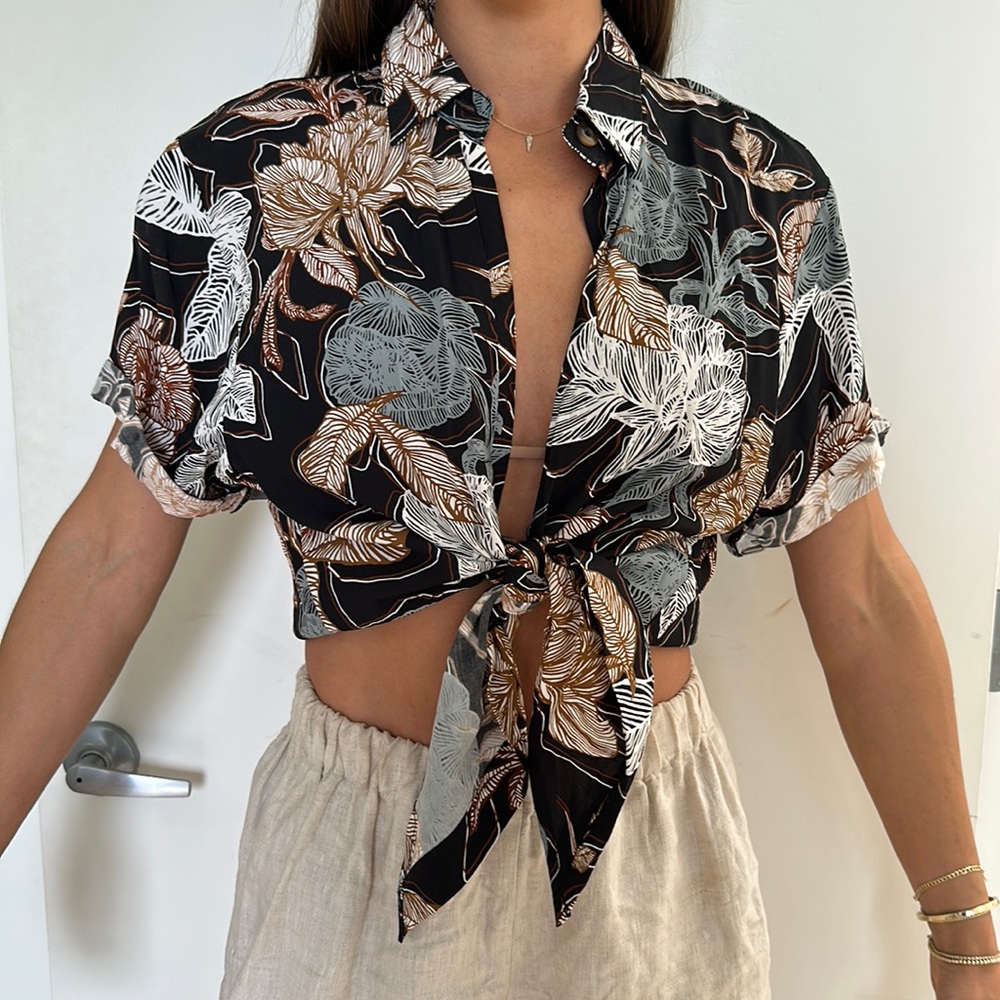 Faithfull the Brand Floral T-shirt